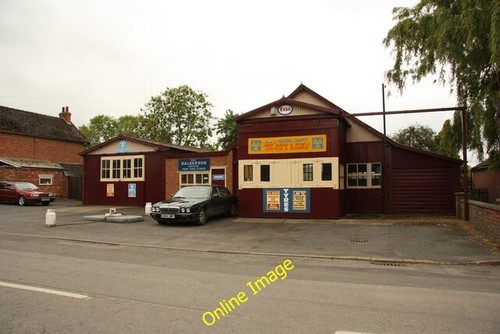 Photo 6x4 balderson motors - photo,